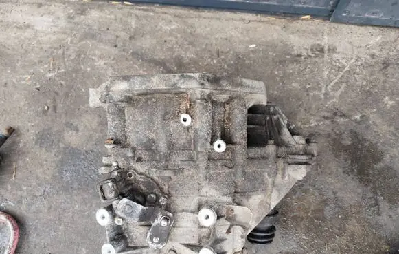 Mini One - Cooper R50 - 53 Manual 5 speed gearbox 753177204 7531772 0025504BHA