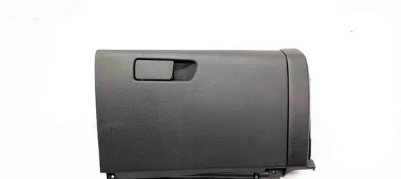 Nissan Qashqai J12 Glove box 681026UN5A