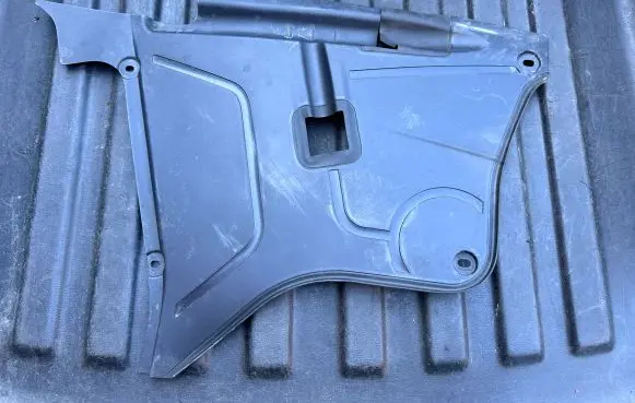 Mercedes-Benz S W222 Wiper trim A2226800307
