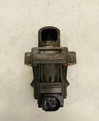 Opel Insignia A EGR valve 55566052