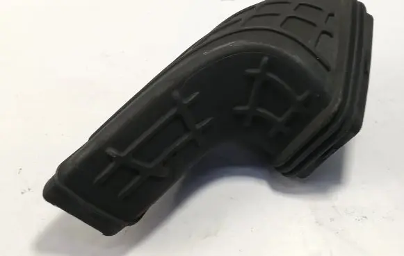 Audi A4 S4 B8 8K Air intake hose/pipe 1021300S01