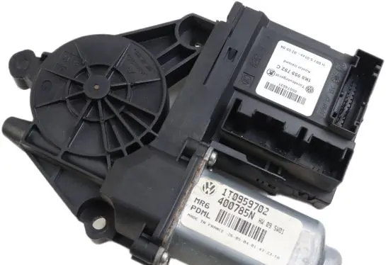 Volkswagen Touran I Front door window regulator motor 1T0959702 1K0959792C 400785N