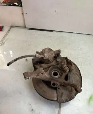 Volkswagen Caddy Front wheel hub spindle knuckle 545454