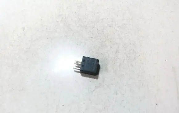 Volvo S80 Other relay 9441161 99w34
