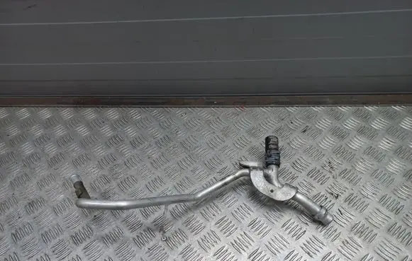 Audi A8 S8 D4 4H Engine coolant pipe/hose 4H0121485AG 4H0121485