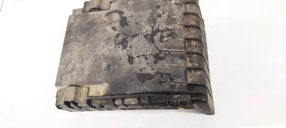 Volkswagen Golf Plus Fuse box cover 1K0937132F