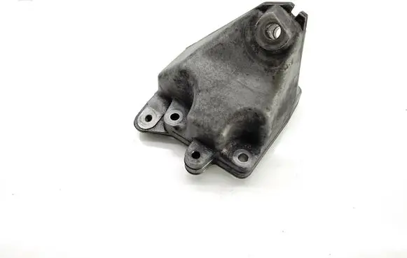 Mercedes-Benz E W211 Engine mounting bracket A2722231704