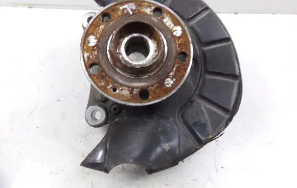 Volkswagen PASSAT CC Front wheel hub spindle knuckle