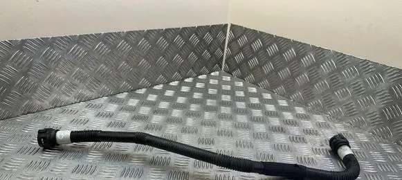 Tesla Model 3 Engine coolant pipe/hose