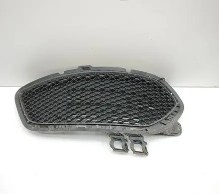 Mercedes-Benz CLA C117 X117 W117 Front grill A1178852222 A1178851722