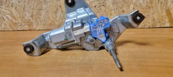 Rear window wiper motor