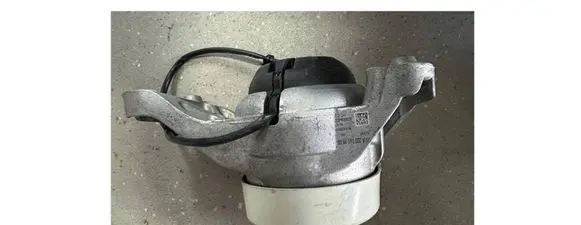 Mercedes-Benz S W223 Engine mount vacuum valve A2232409900 2232409900