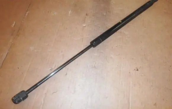 Hyundai Getz Tailgate/trunk strut/damper 817701C000