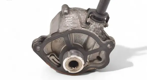 Mercedes-Benz C W204 Vacuum pump A6510900005