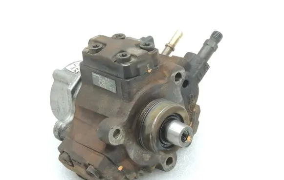 Ford Ranger Fuel injection high pressure pump FB3Q9B359BA 2464826