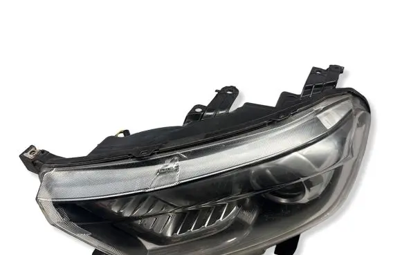 Ford Ranger Headlight/headlamp EB3B13W030PM