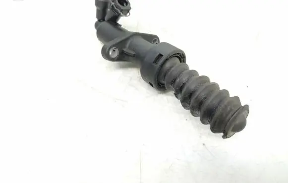 Citroen Berlingo Clutch master cylinder 2689