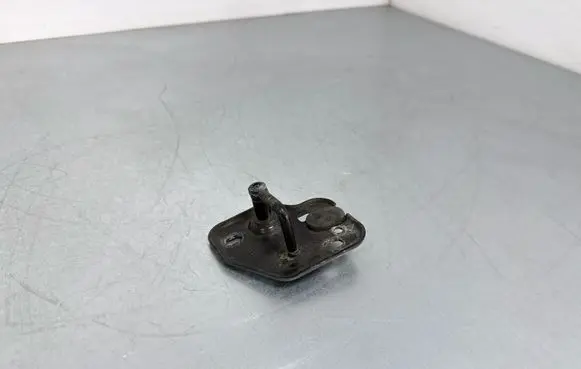Porsche Macan (95B) Engine bonnet/hood lock/latch loop/hook 95B823259A