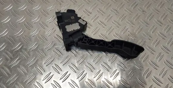 Toyota Verso Accelerator throttle pedal 7811002022
