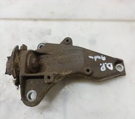 Audi A6 Allroad C5 Gearbox mounting bracket 8D0399114AJ