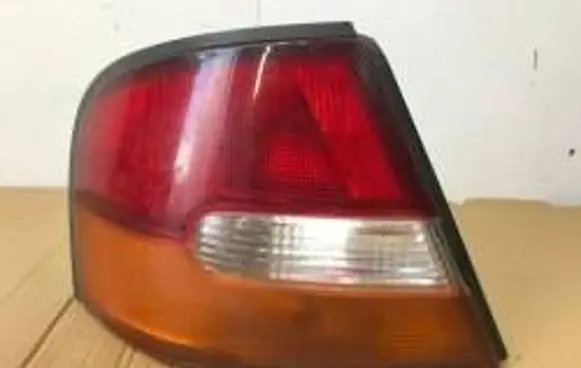 Nissan Altima Rear/tail lights 2xl938618