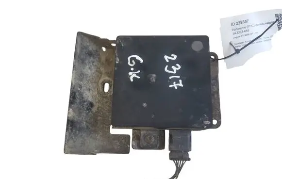 Jaguar XF X250 Parking PDC control unit/module 8X2314D453AK
