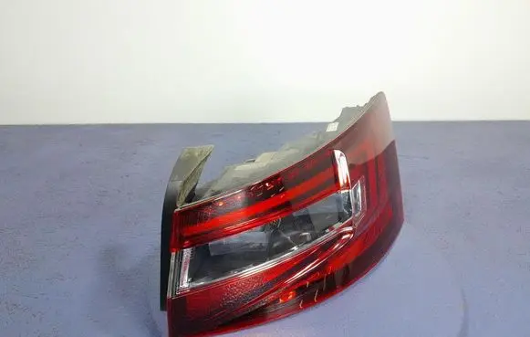 Skoda Superb B5 (3U) Rear/tail lights 3V5945208