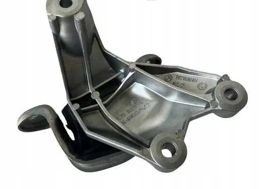 Volkswagen Transporter - Caravelle T7 Engine mount vacuum valve 7LA199151A