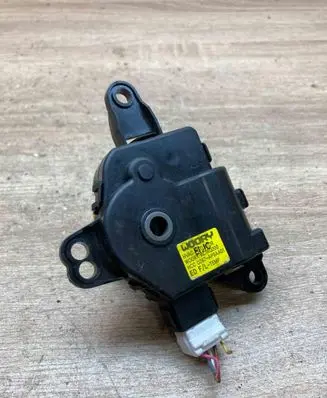 Hyundai ix35 Air flap motor/actuator D267AP9AA01