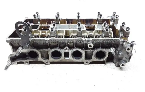 Volvo V50 Engine head RF5M5G6090AA 5M5G6090AA