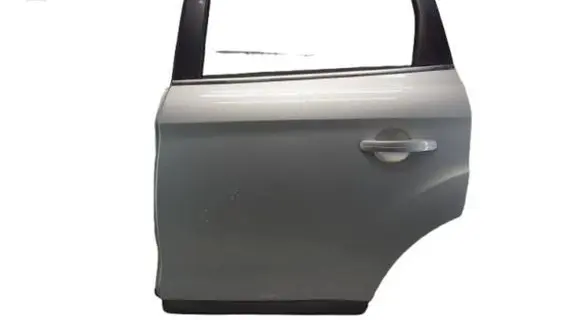 Ford Kuga I Rear door