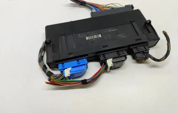BMW 5 F10 F11 Comfort/convenience module 9267468 926746801 6135926746801