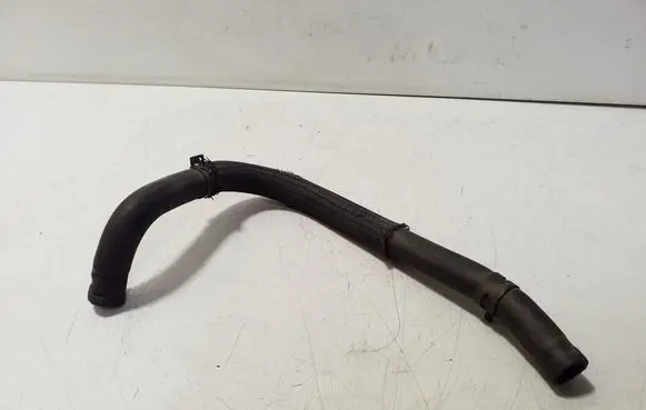 Toyota Avensis T270 Engine coolant pipe/hose