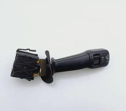 BMW 7 E38 Wiper control stalk 8352013