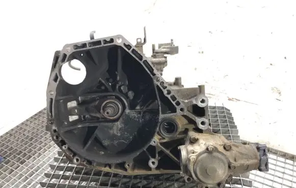Honda CR-V Manual 5 speed gearbox SBXM