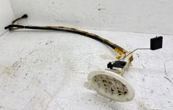 Audi A6 S6 C6 4F Fuel level sensor 4F0201317