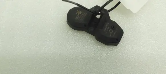 BMW 5 F10 F11 Tire pressure sensor 6790054