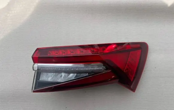 Skoda Kodiaq Rear/tail lights 565945208B