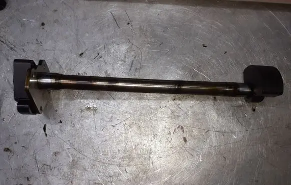 Audi A5 8T 8F Balance shaft 059103273S 059103332L