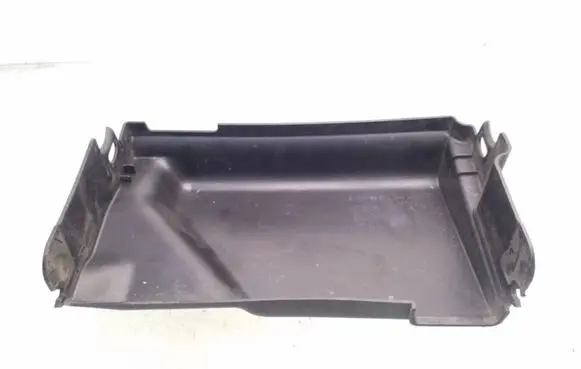 Skoda Octavia Mk2 (1Z) Battery box tray cover/lid 6Q0915429A
