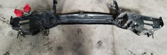 Volvo XC90 Top upper radiator support slam panel