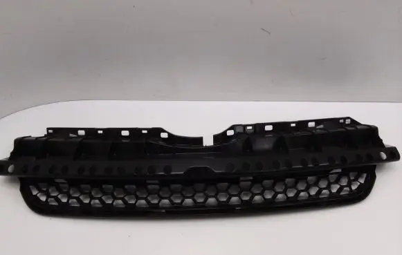 Toyota Urban Cruiser (XP110) Front grill 5311152510