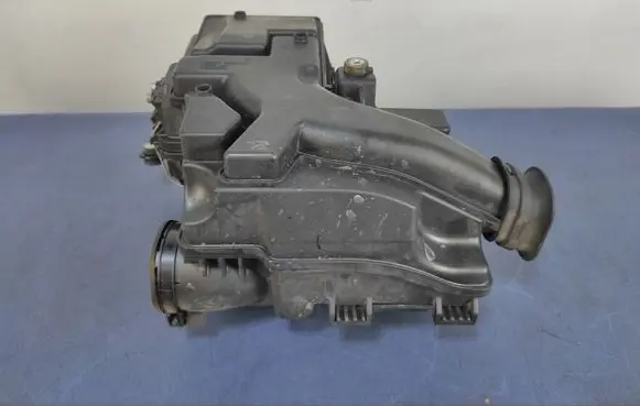 Honda Jazz Air filter box 