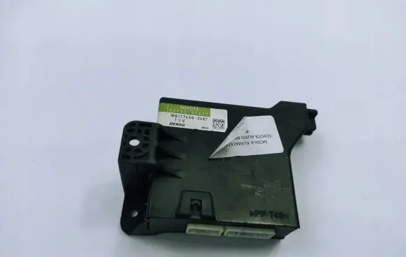 Toyota Auris 150 Other control units/modules 88650-02410