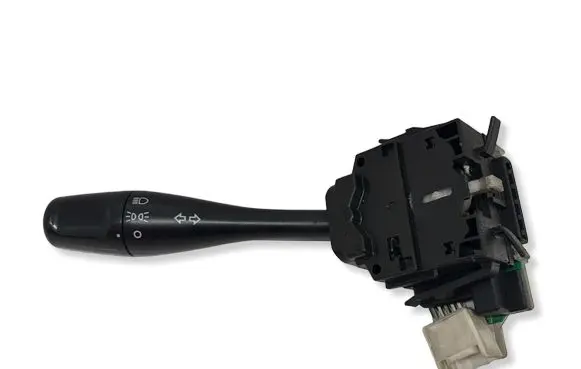 Mitsubishi Pajero Light switch 153