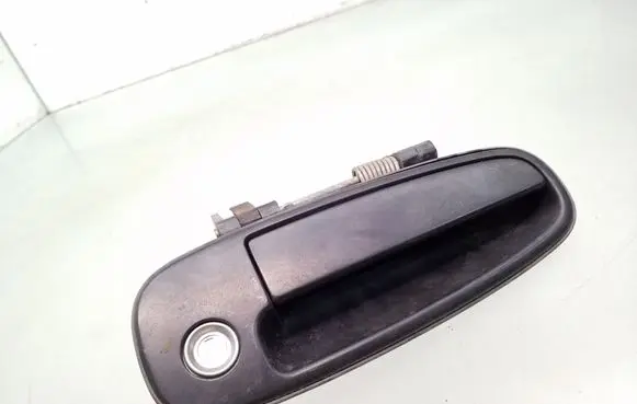 Toyota RAV 4 (XA10) Front door exterior handle 