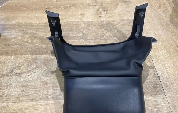 Jaguar F-Pace Steering wheel column trim GX733F902AC