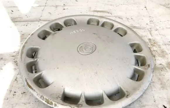 Mazda 323 F R13 wheel hub/cap/trim ga7c37170