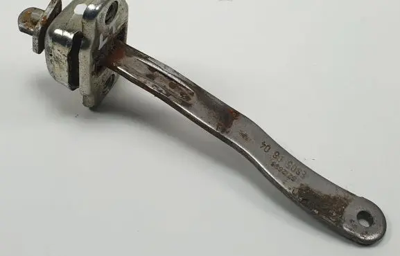 Opel Agila A Rear door check strap stopper