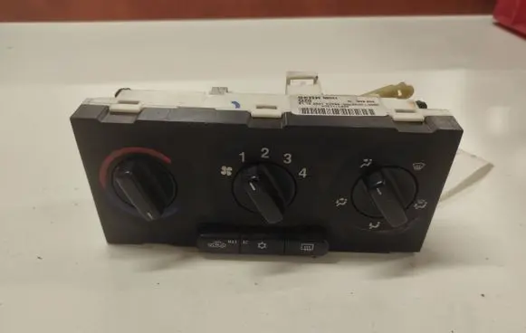 Opel Zafira A Climate control unit 90559839 501732 11754464